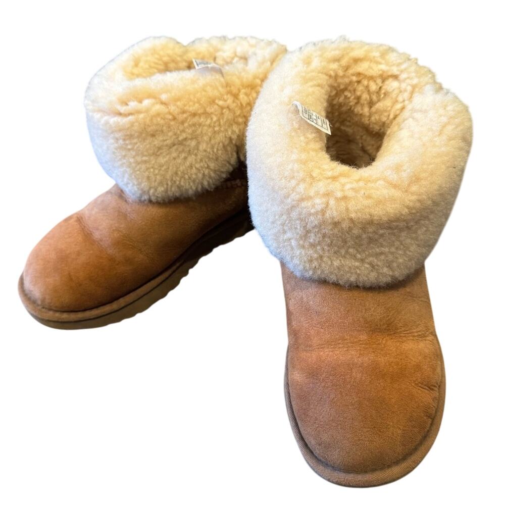 UGG Australia Bailey Button Bomber Boots 5838 Women's Size 8